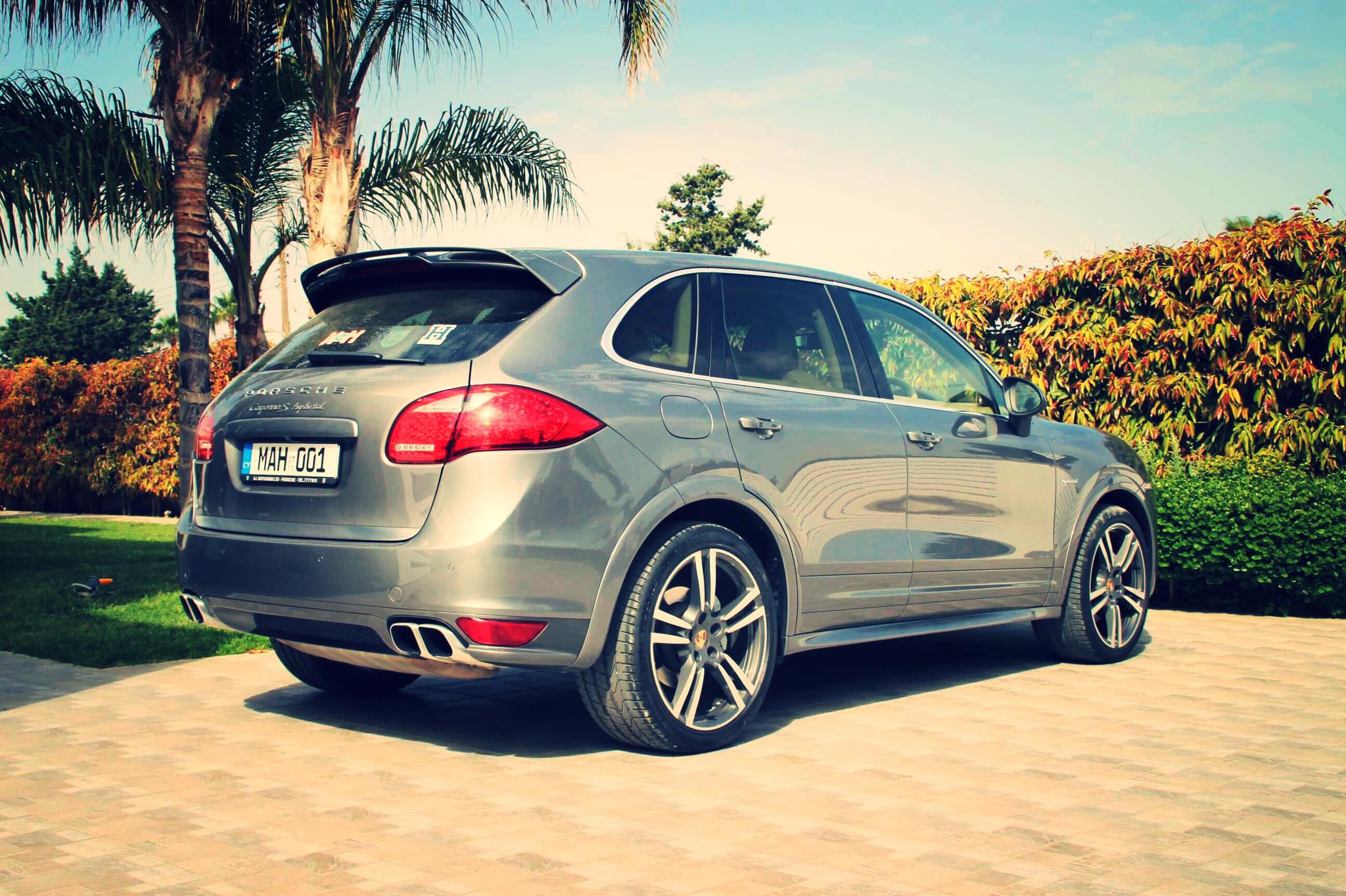 2013 Porsche Cayenne S