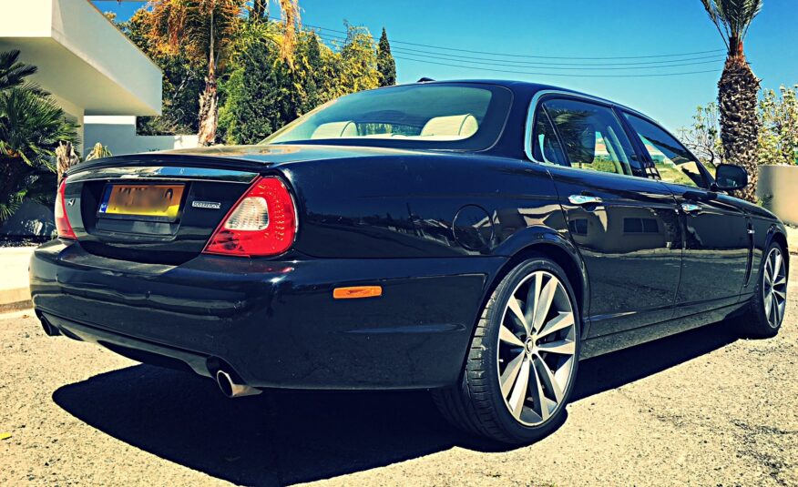 2008 Jaguar XJ Sovereign