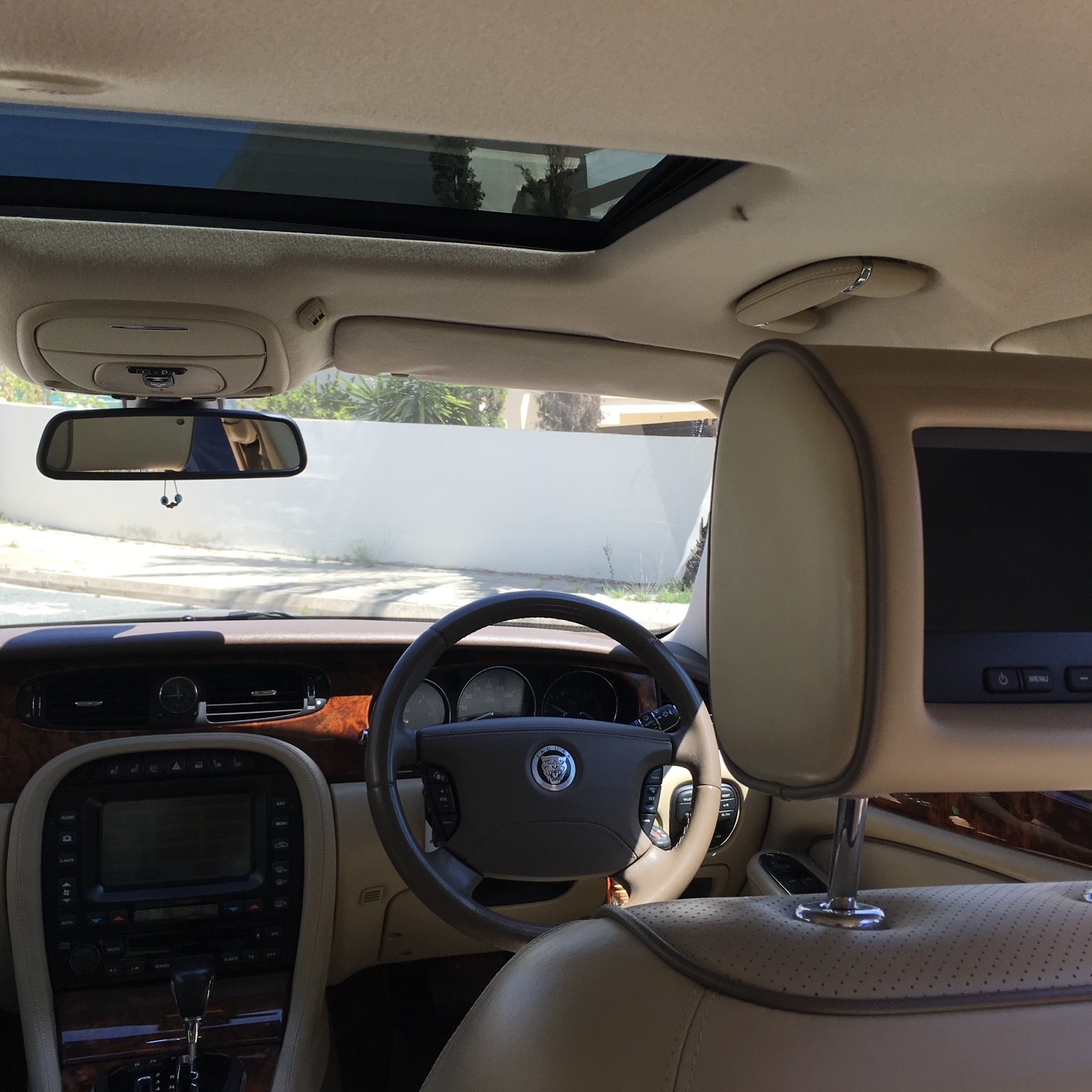 2008 Jaguar XJ Sovereign