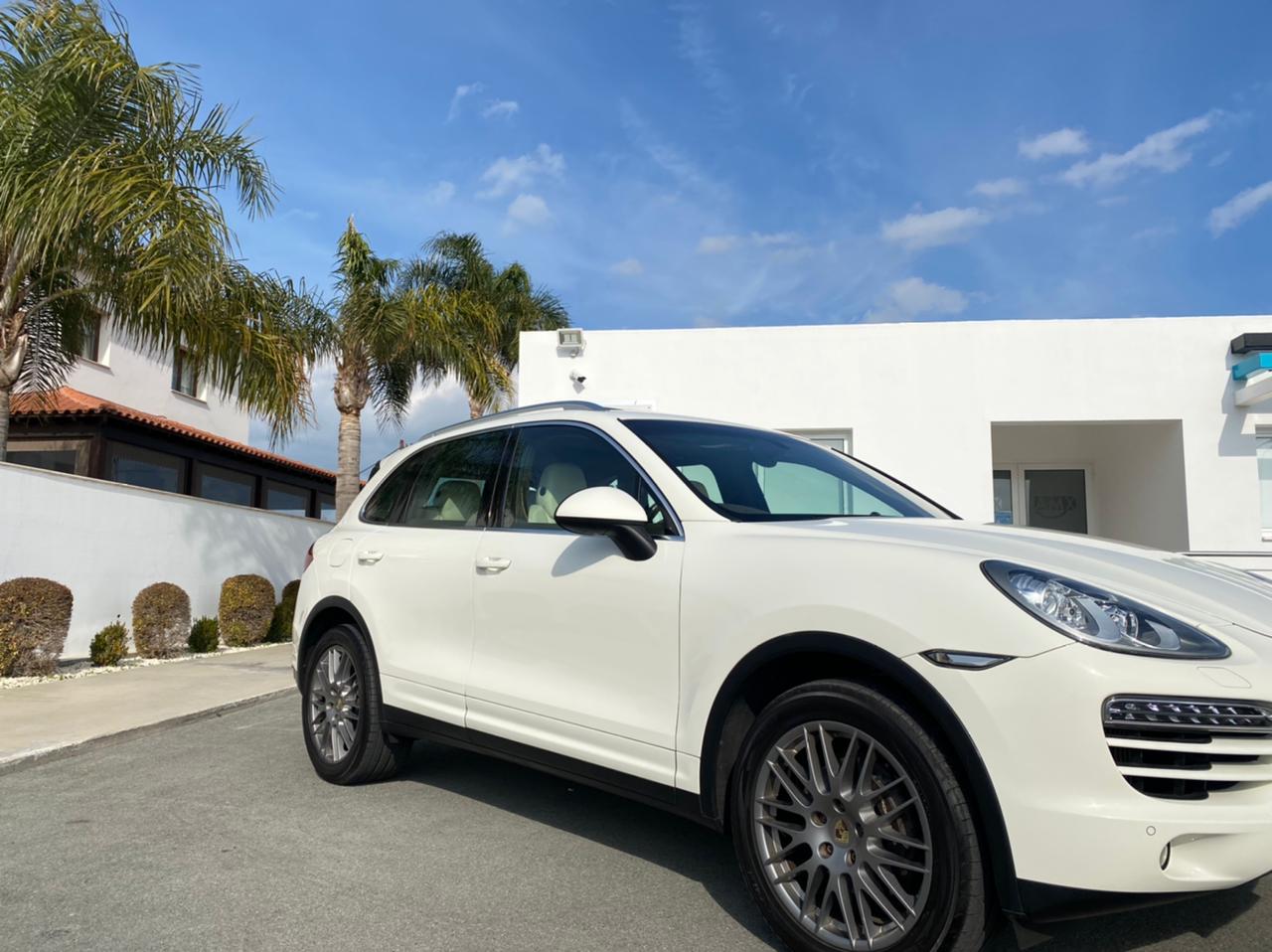 Porsche Cayenne – 2011