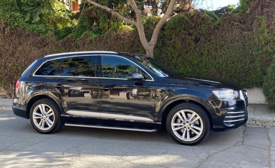 Audi Q7 S-Line 2016