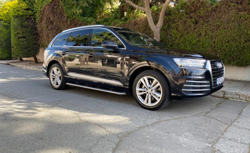 Audi Q7 S-Line 2016