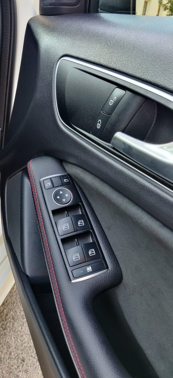 Mercedes Benz A Class Night Edition 2015