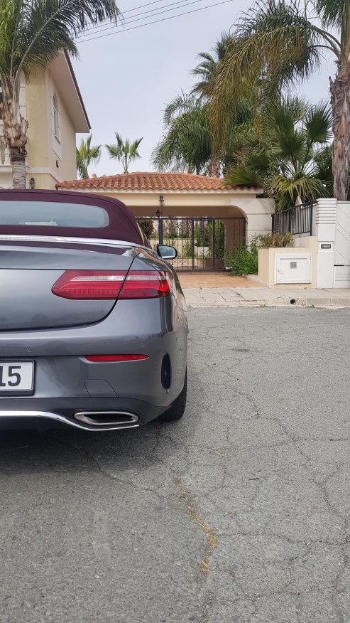 MERCEDES BENZ E300 2018