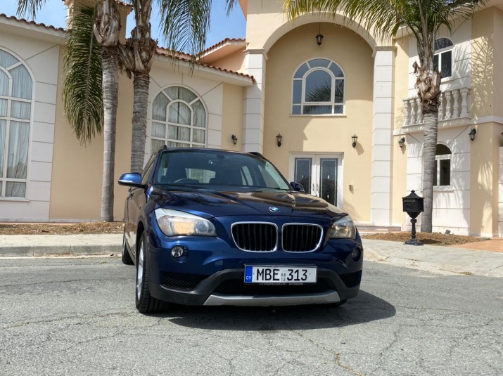 BMW X1 2012