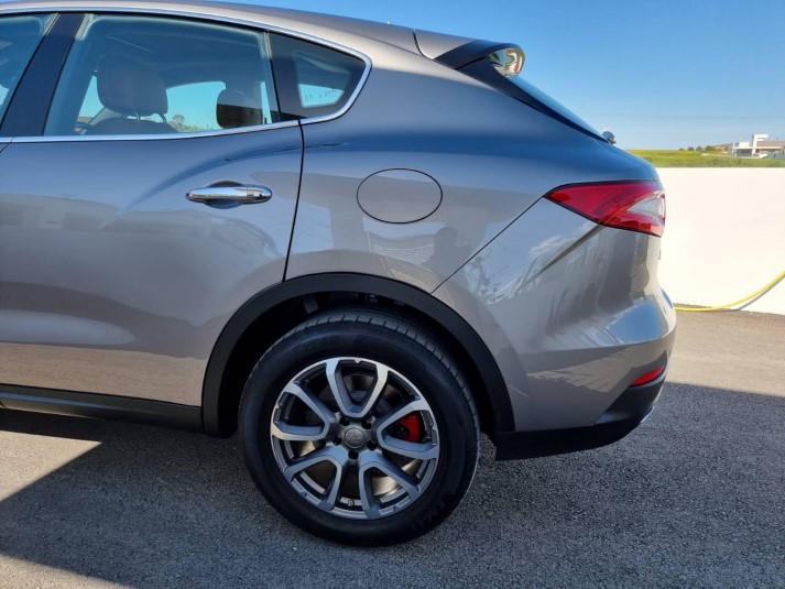 Maserati Levante 2017