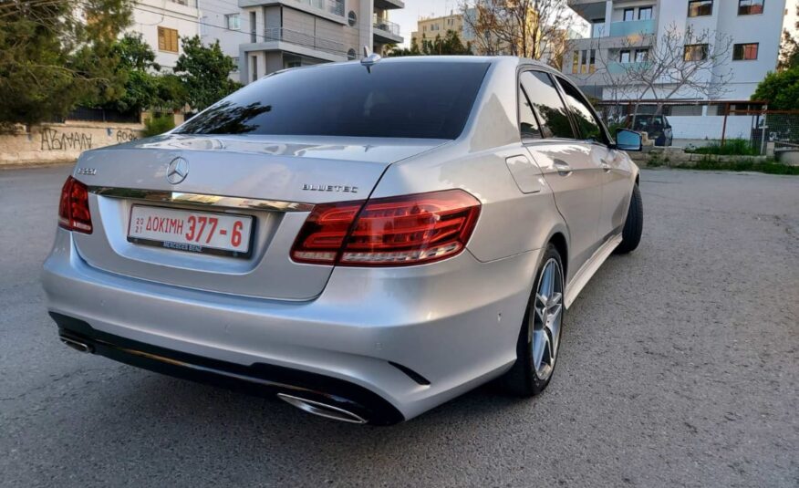 MERCEDES-BENZ E220 BLUTEC AMG PREMIUM 2015