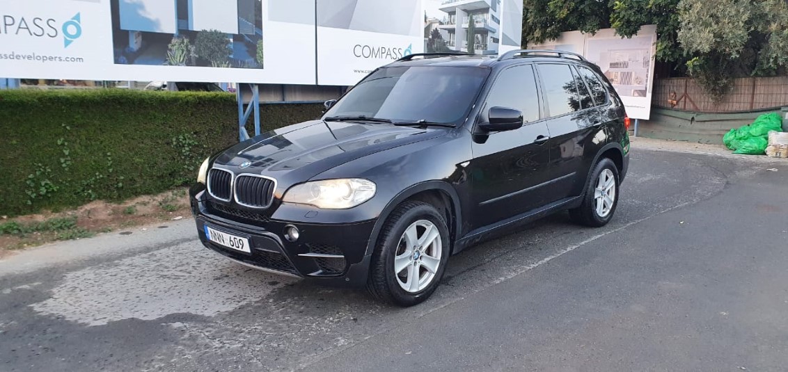 BMW X5 Series E70 2013