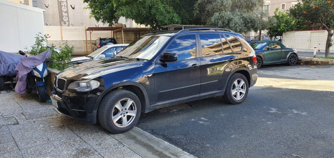 BMW X5 Series E70 2013