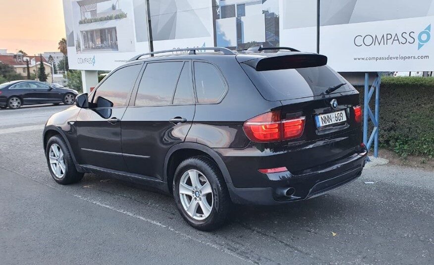 BMW X5 Series E70 2013