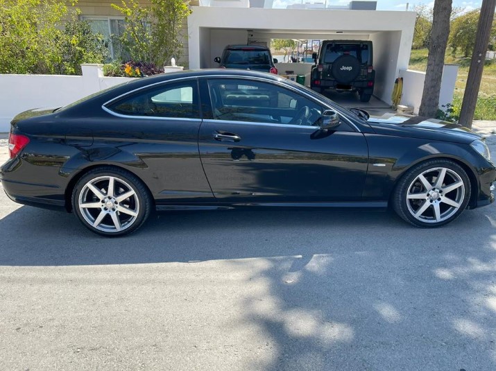 Mercedes-Benz C-Class 2012