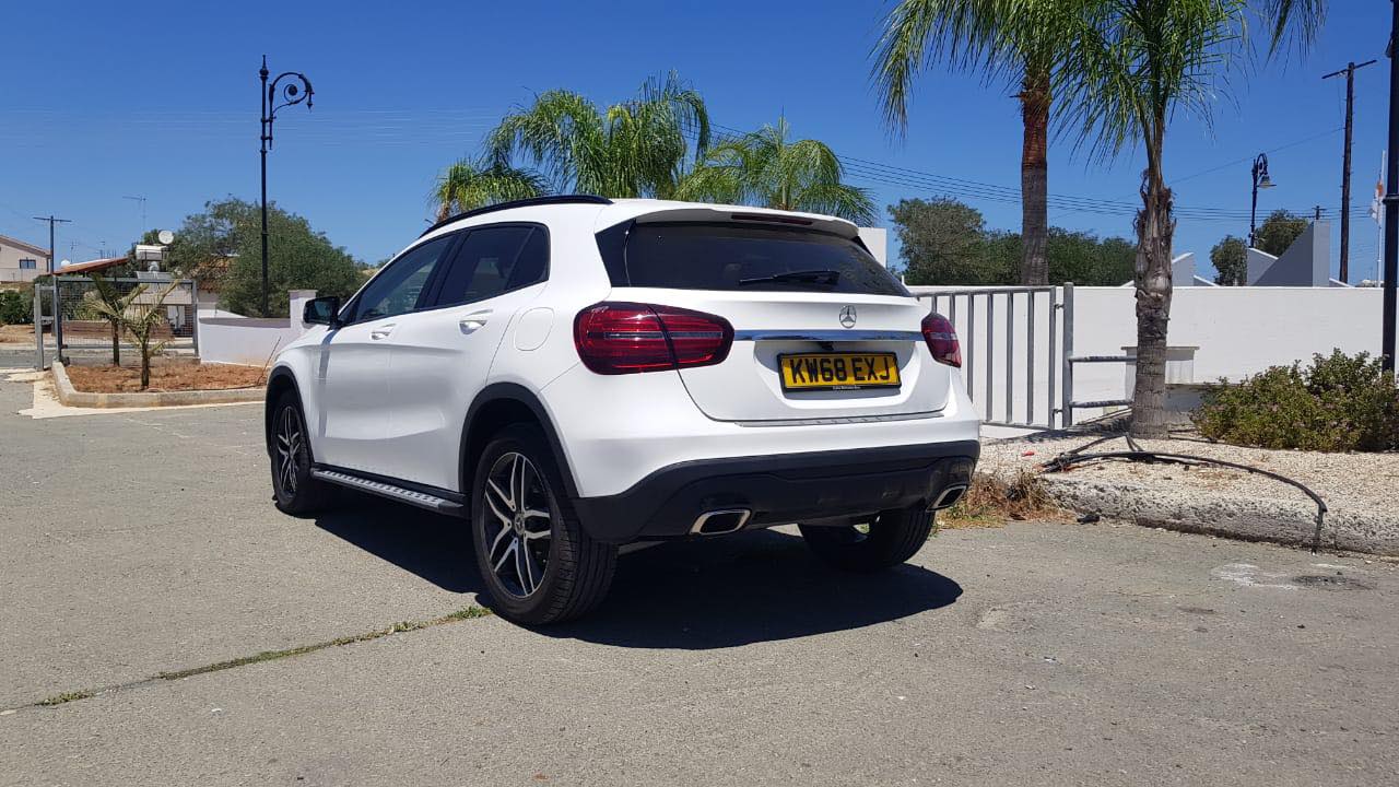 Mercedes-Benz GLA180 AMG 2019