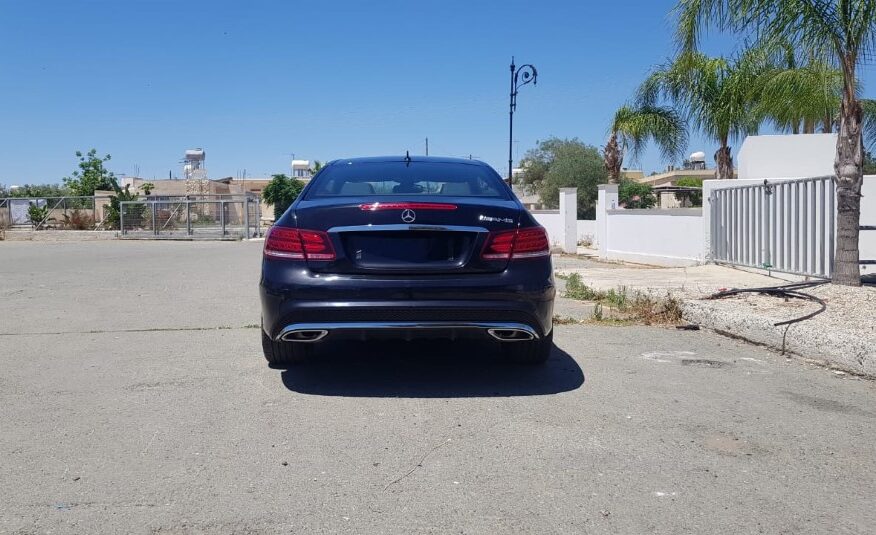 Mercedes-Benz E220 CDI AMG 2013