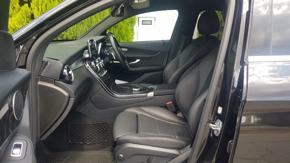 Mercedes-Benz GLC 220d Coupe AMG